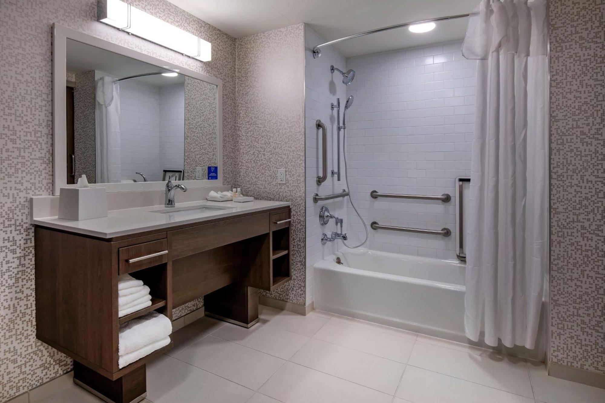 Home2 Suites By Hilton Wayne, Nj Экстерьер фото