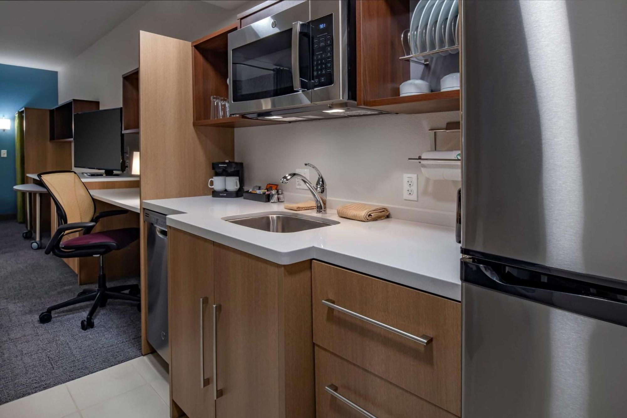 Home2 Suites By Hilton Wayne, Nj Экстерьер фото