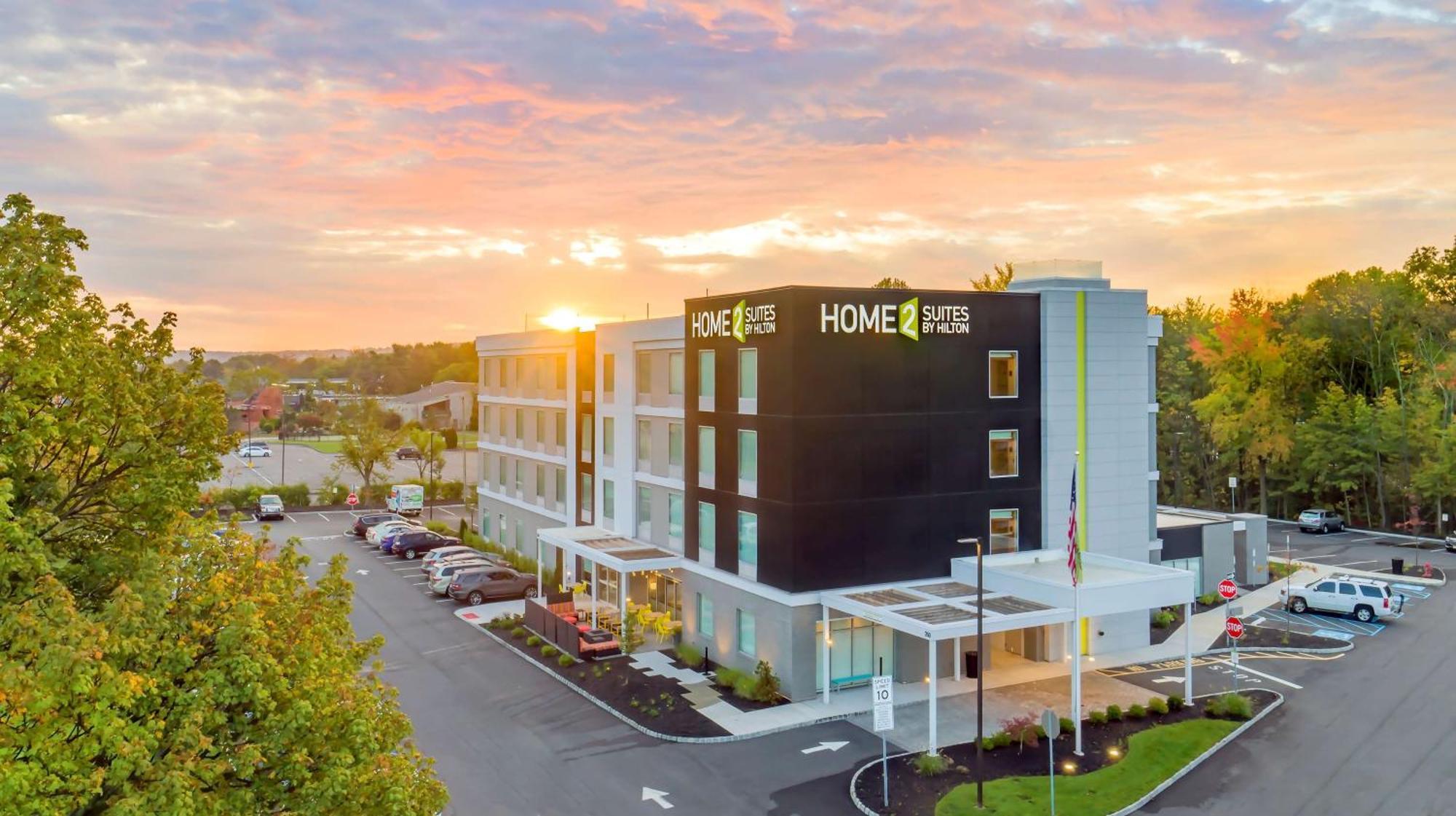 Home2 Suites By Hilton Wayne, Nj Экстерьер фото